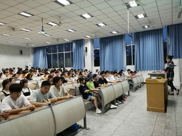 1620955073559058209.jpg 2.jpg