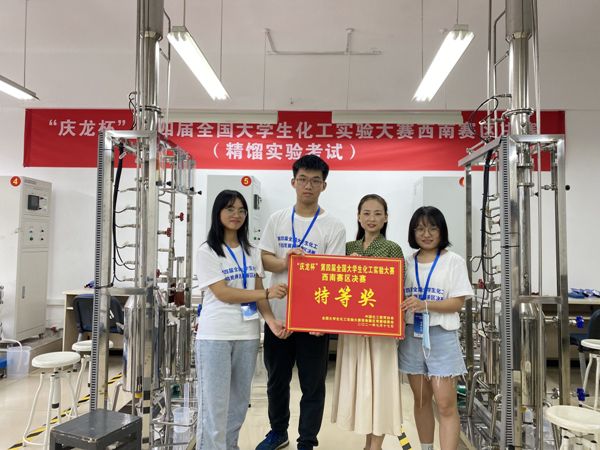 1638495679796025472.jpg 22.jpg